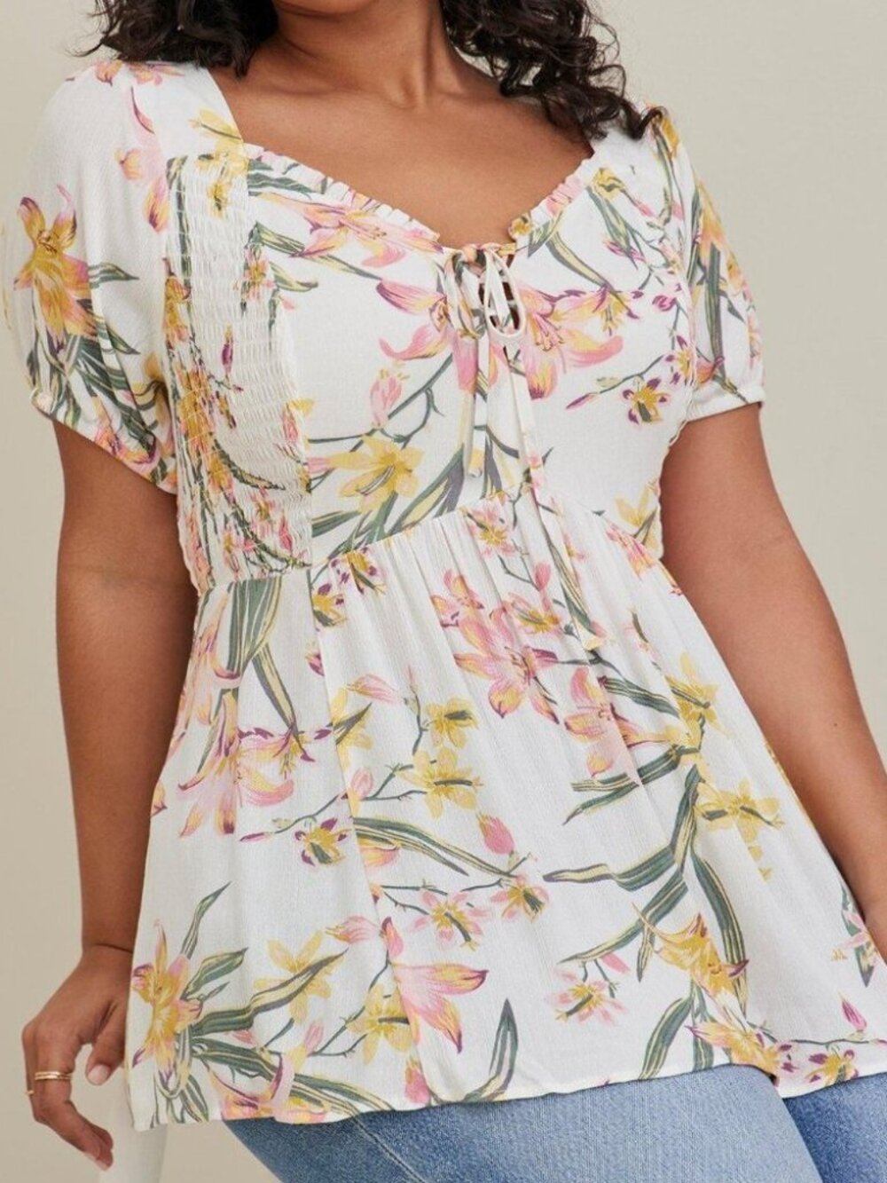 NWT Torrid Floral Print Smocked Puff Sleeve Babydoll Top‎ Size 2 Crinkle Gauze